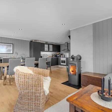 Appartement Solutsikten By Interhome